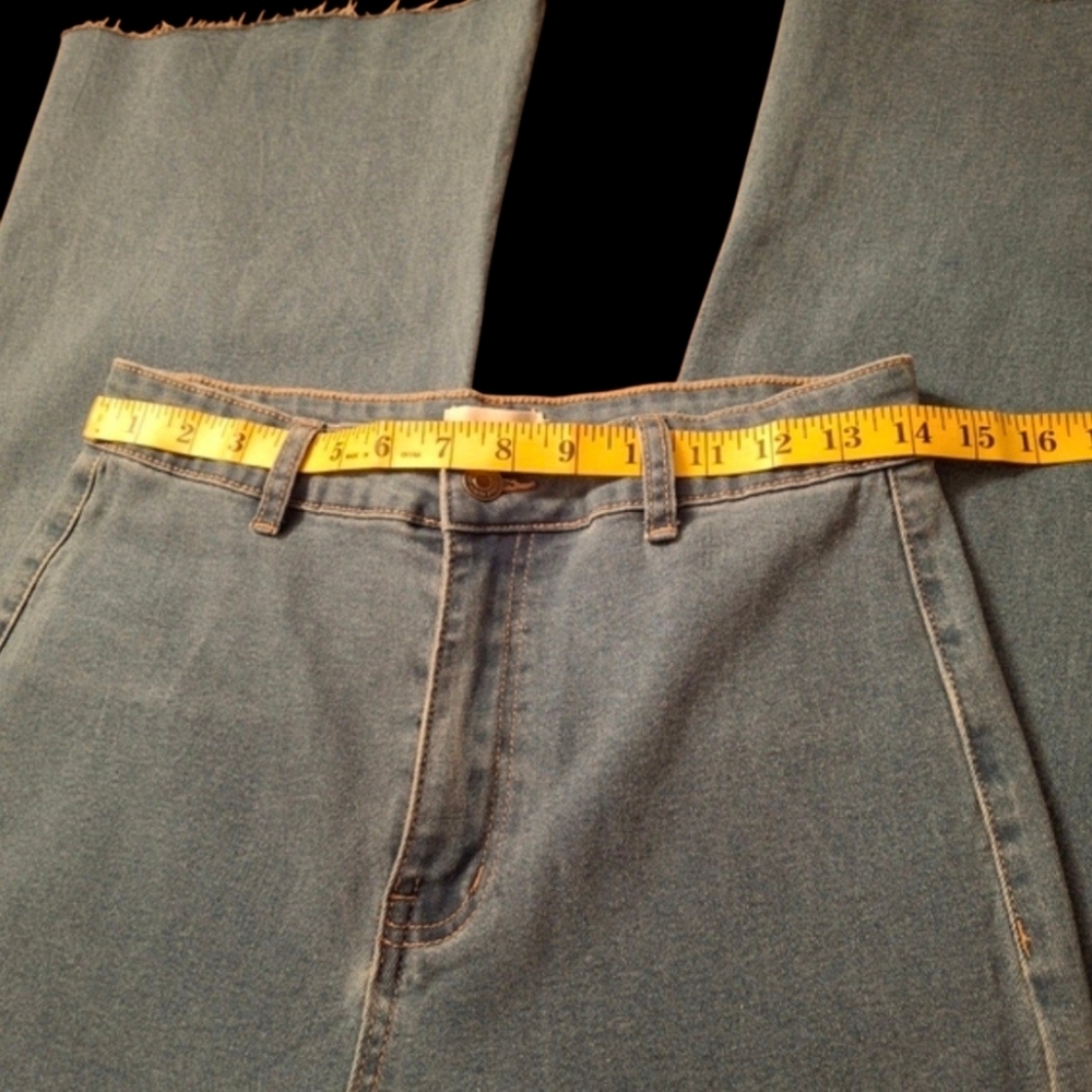 Annie Wear High Rise Wide Leg Stretchy Cropped Denim Blue Jeans Women Size Large - Picture 12 of 16